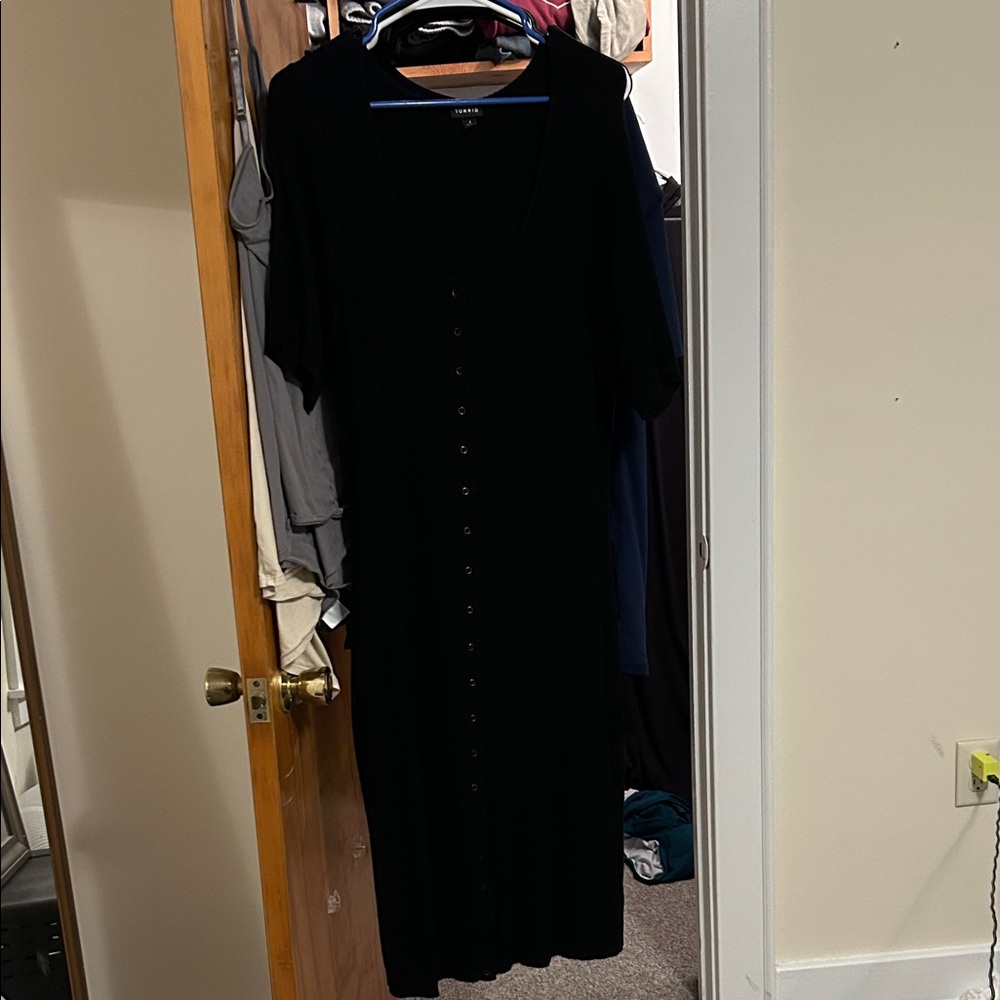 Torrid Black short Sleeve Dress